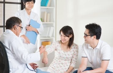 6 Jenis Cek Darah Ibu Hamil yang Perlu Dijalani