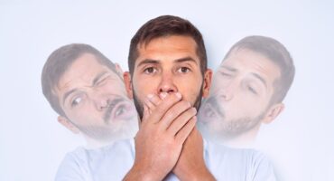 Tourette syndrome adalah